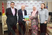 Lawatan Setiausaha Agong Lembaga Penyelidikan dan Pembangunan Getah Antarabangsa (IRRDB) ke UPM