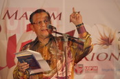 Malam Puisi Riong Berita Harian - UPM
